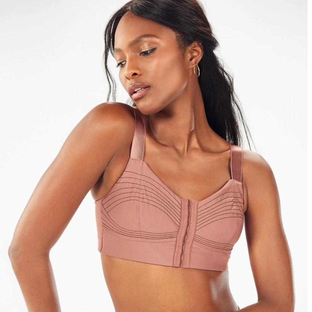 Fabletics Ines Low Impact Sports Bra - Size 8/M